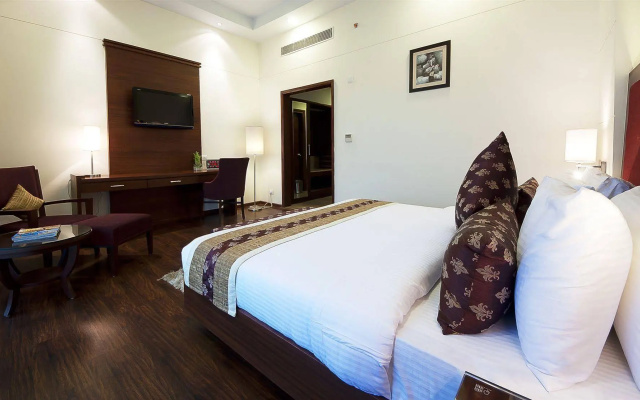 The Golden Palms Hotel & Spa