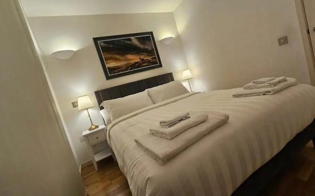 Luxury Apartment in Canary Wharf