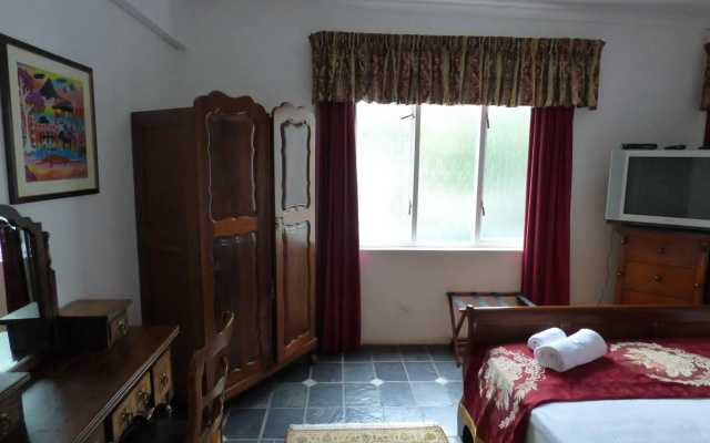 Waterkloof Mansion Boutique Hotel