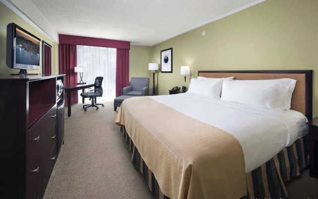 Holiday Inn Fishermans Wharf