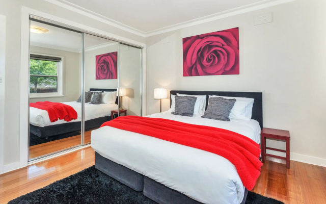 Lake Wendouree Luxury Apartments