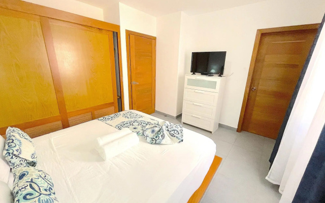 Relax Studios Deluxe Pool Wifi Beach