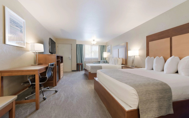 Best Western Foothills Inn