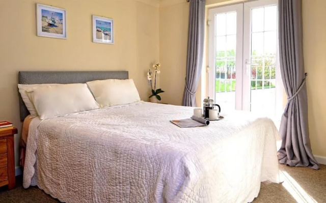 Atlantic Reach Resort