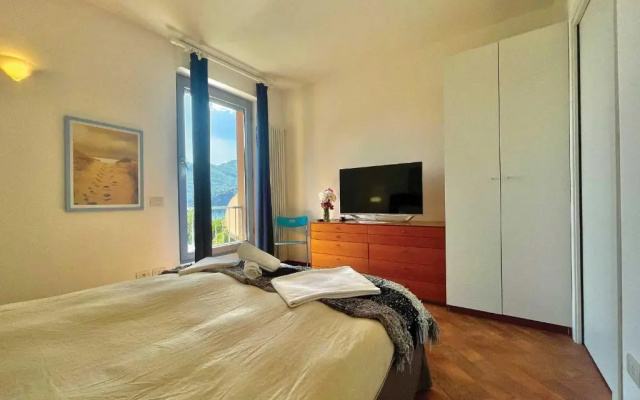 Gaeta 'lake View'