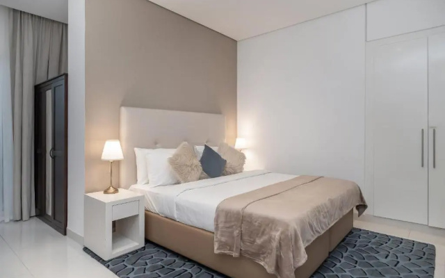 HiGuests - Cozy Studio With Balcony in Business Bay