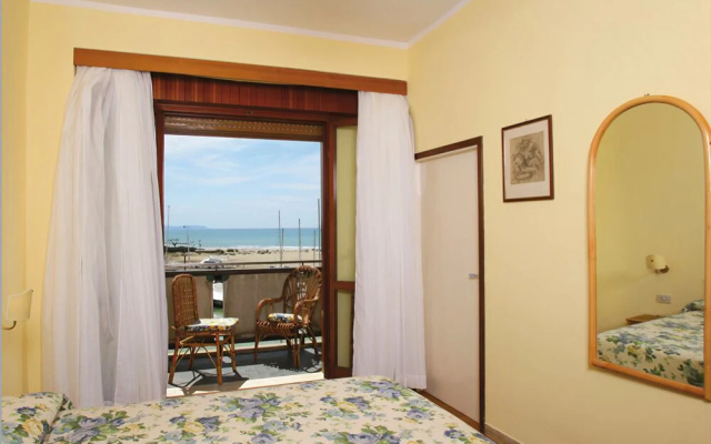 Roma Hotel