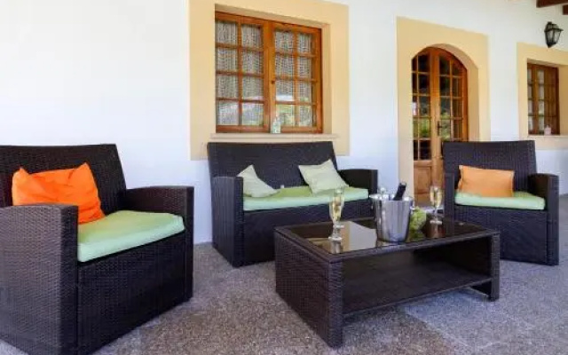 Villa Clos
