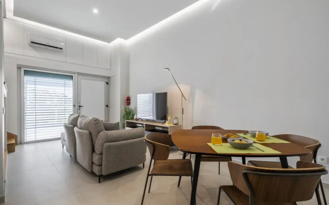 Studio Palace B by Homie