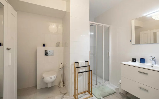Modern Studio - AC - 2P - Cannes