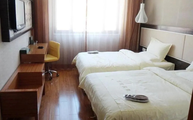 Yunlong Hotel