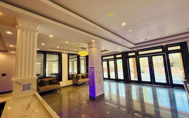 Hotel Dekiling by Eastlynn Collections