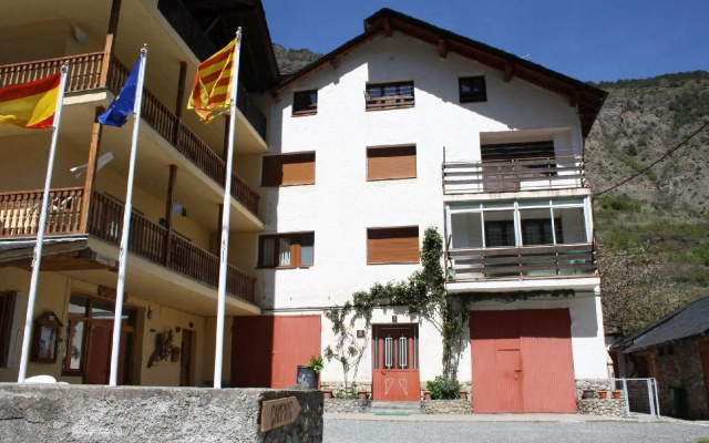 Casa Peret De Peretó