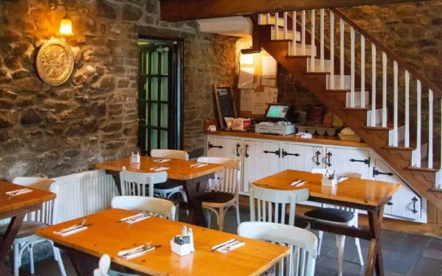 The Garrandarragh Inn