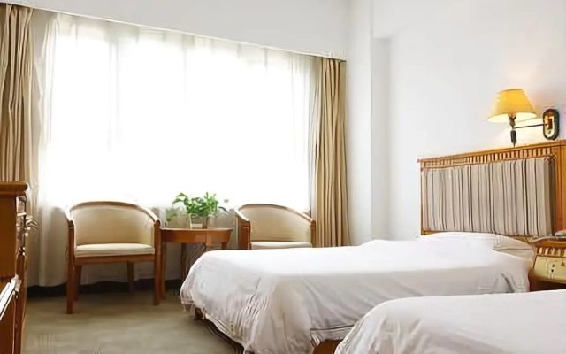 City Comfort Inn