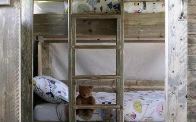 Brackenhill Glamping - Safari Tent with Hot Tub
