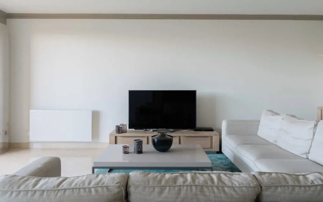 Luxurious Apartment 4 People - Casino Barria\"re
