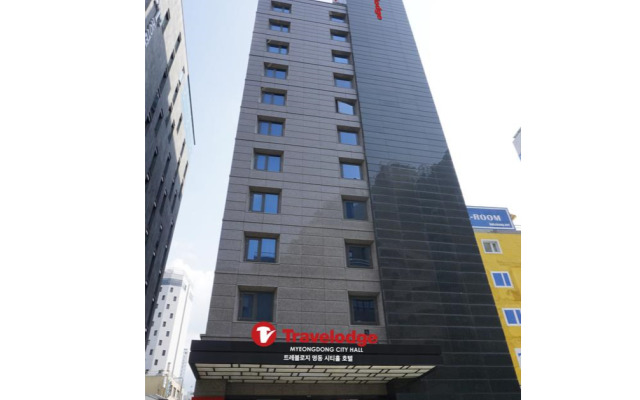 Hotel Aropa вид на фасад