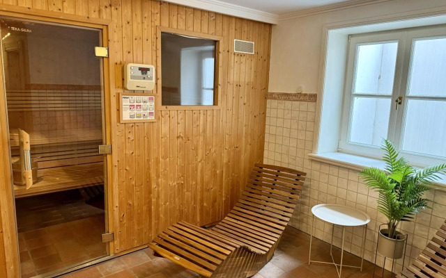 Min Hüs OG