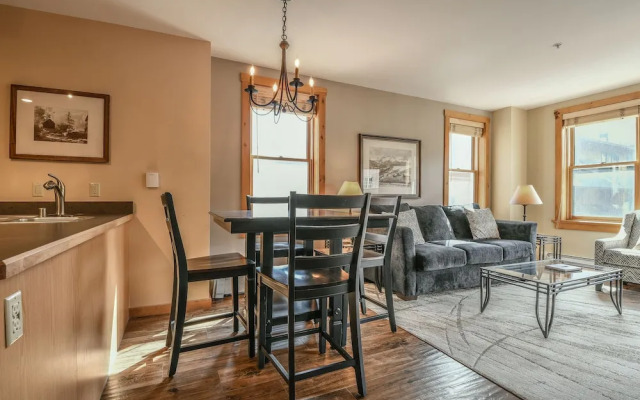 Buffalo Lodge 8342 by SummitCove Vacation Lodging