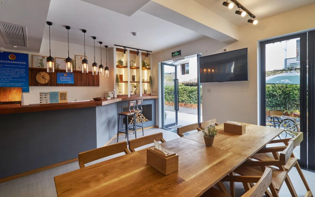 Hangzhou West Lake Yueshang Yunshe Boutique Homestay
