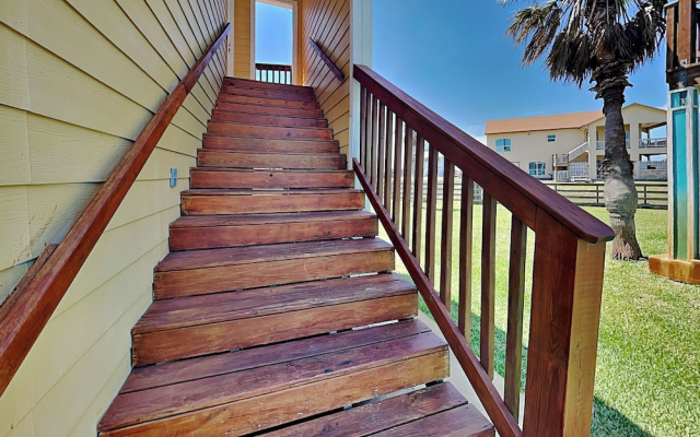 The Salty Sandpiper by Silver Sands Vacation Rentals
