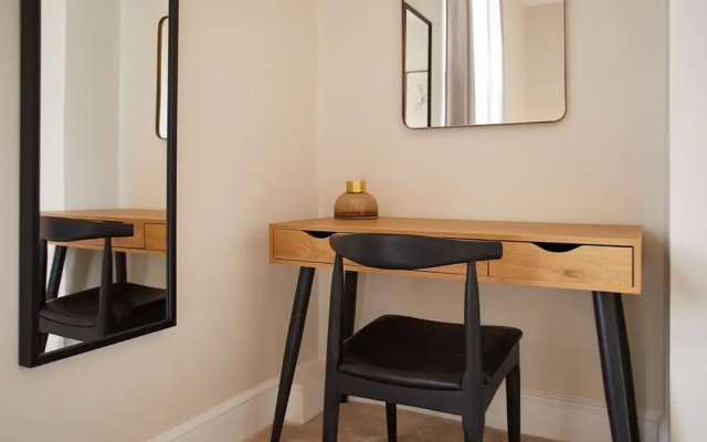 Artsbank Apartment