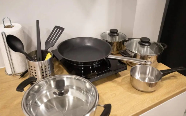 U3 Large 2 Bedroom Full Kitchen Near BTS Udomsuk