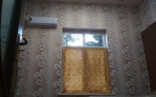 Отель May Weather
