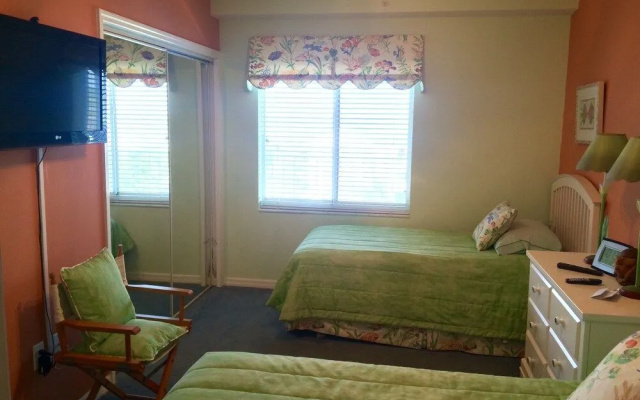 Ocean Condo 3bdrm 404