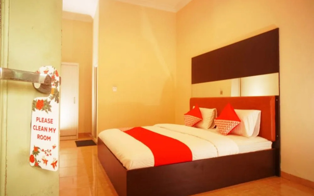 OYO 207 Nugraha Homestay