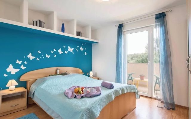 Stunning Home in Liznjan With Wifi and 1 Bedrooms