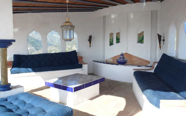Casa Blanca (2 bed)