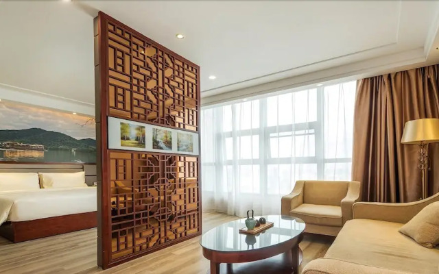 Atour Hotel Binjiang Binwen Road Hangzhou