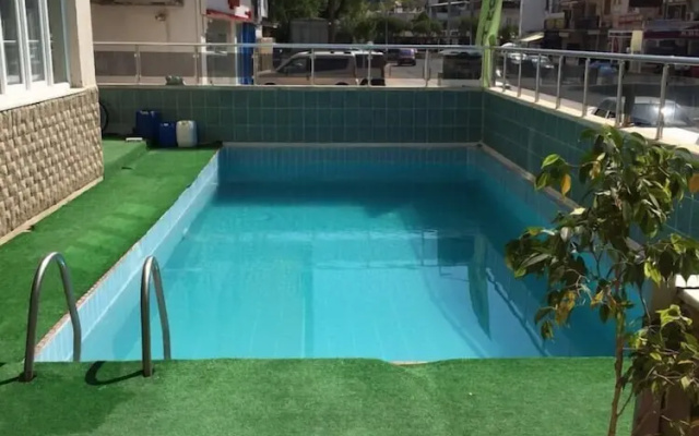 Ozcam Hotel