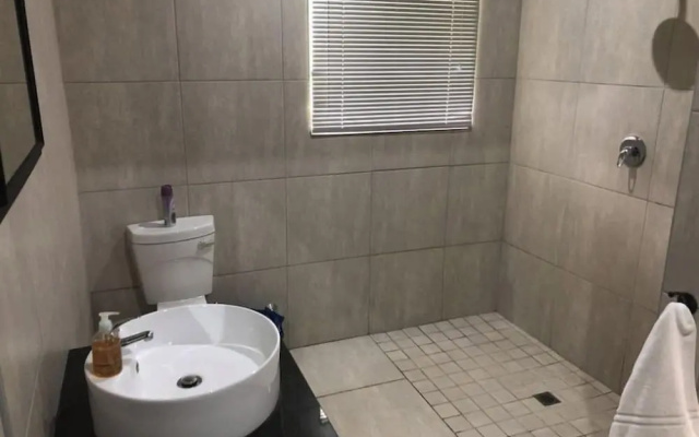 Big 5 Guest House