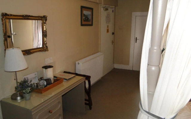 The Red Lion Inn