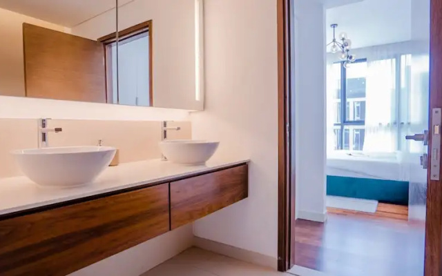 Aya - Awe-inspiring 2BR in City Walk with Balcony
