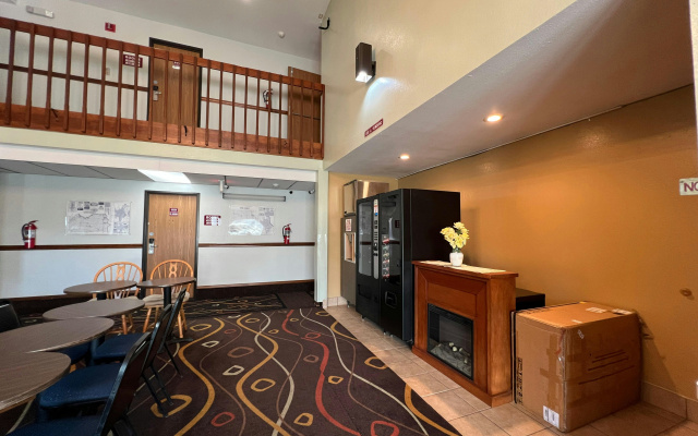 Deluxe Inn Capital O Nebraska City I 29