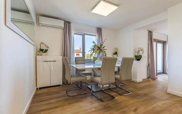 Beautiful Apartment in Medulin With Wifi and 2 Bedrooms