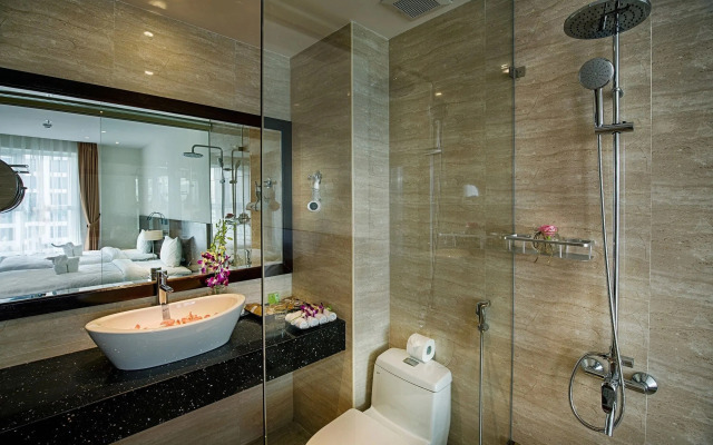 Sofia Suite Hotel & Spa Da Nang - Free 01 Draught Beer and 20-minute Spa per Room