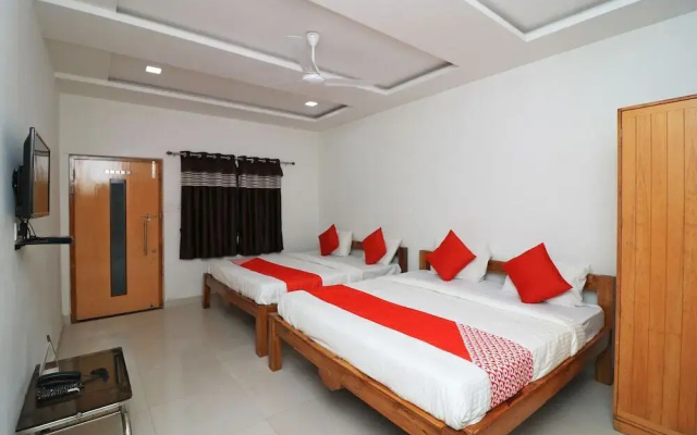 Mahendra Greens By OYO Rooms