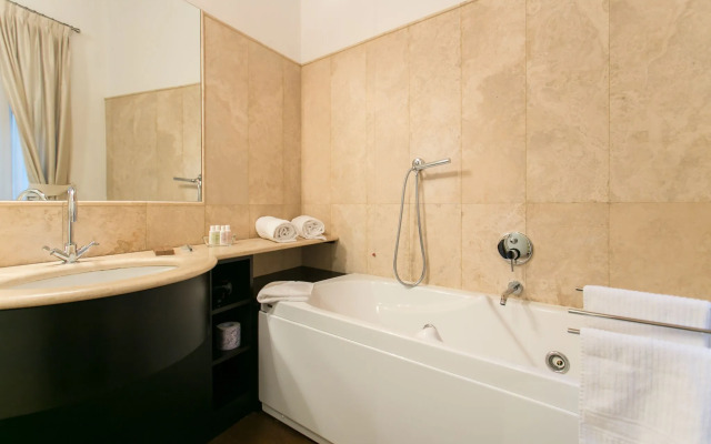 Charming Milan Apartments Brera-Madonnina