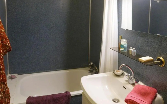 Appartement Bagnères-de-Luchon, 1 pièce, 4 personnes - FR-1-313-149