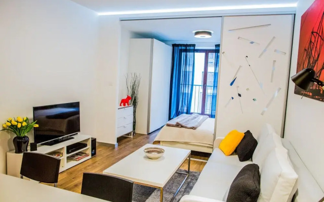 White Angel Apartment