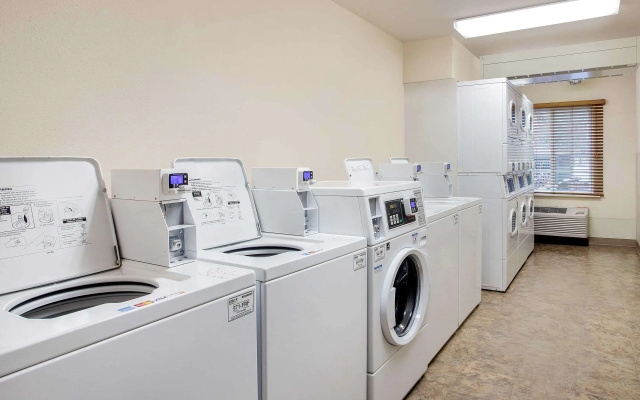 WoodSpring Suites Asheville - Biltmore West