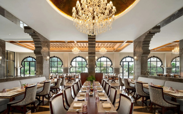 Wyndham Grand Udaipur Fateh Sagar Lake