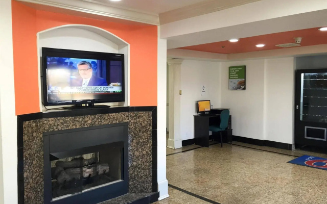 Motel 6 Norcross, GA