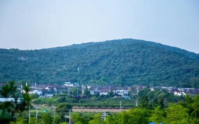 Zizai Qingjing Inn