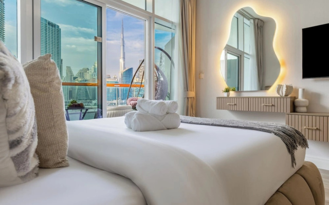 Gogoto Lux Studio Canal & Burj View